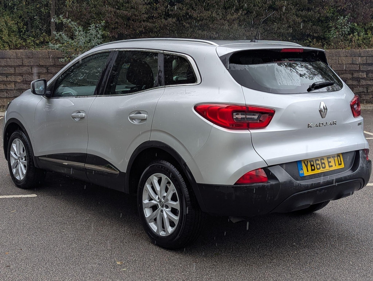 Used Renault Kadjar 2016 for sale - 76137144: Photo 2