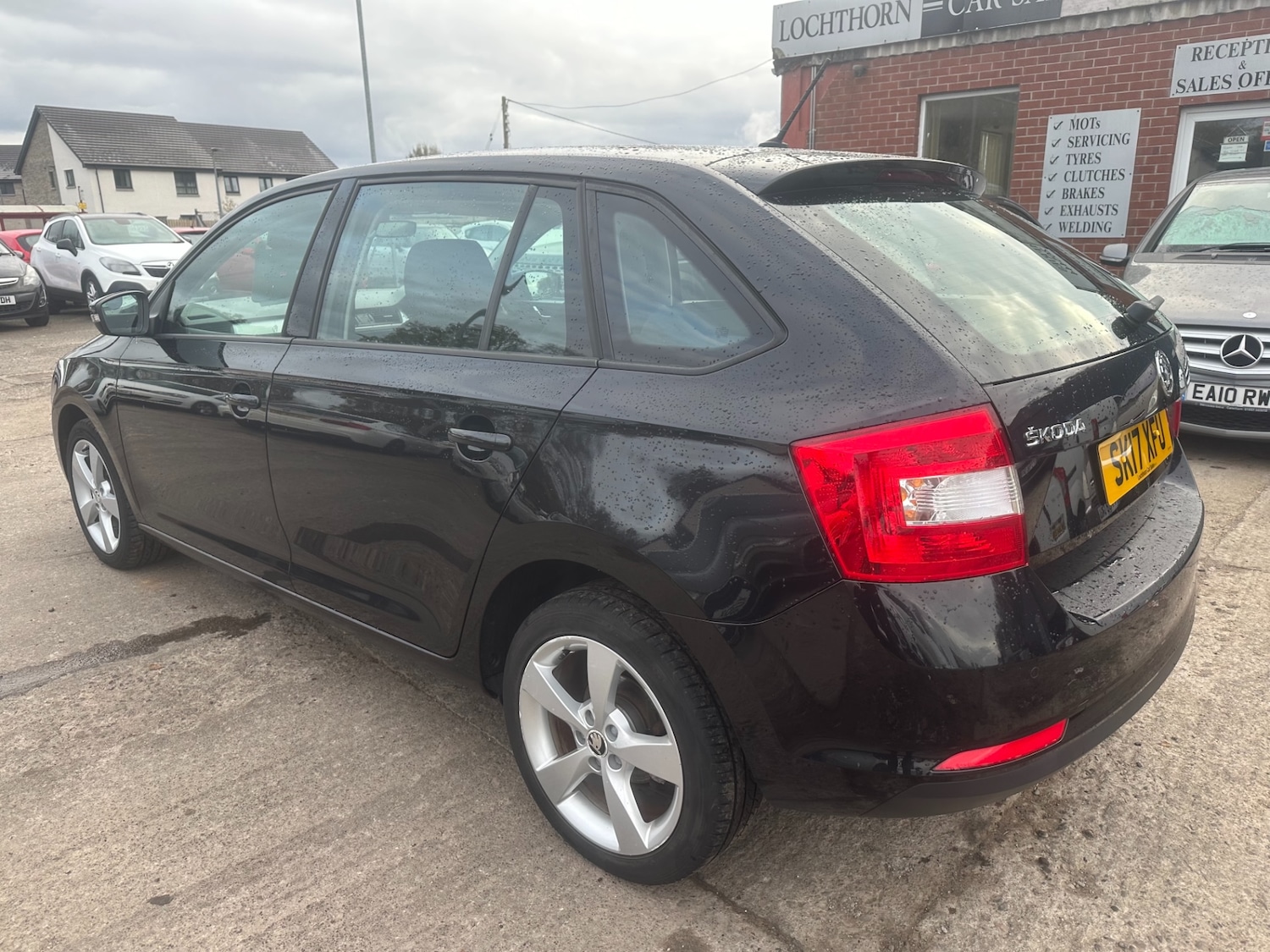 Used Skoda Rapid Spaceback 2017 for sale - 76855511: Photo 2