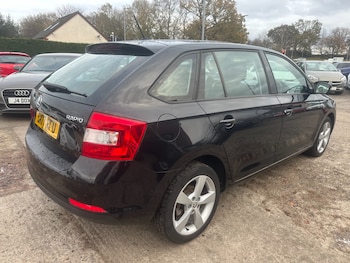 Used Skoda Rapid Spaceback 2017 for sale - 76855511: Photo