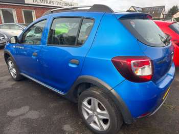 Used Dacia Sandero Stepway 2015 for sale - 69949852: Photo