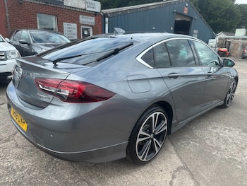 Used Vauxhall Insignia 2018 for sale - 75502111: Photo