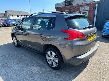 Used Peugeot 2008 2015 for sale - 79153880: Photo