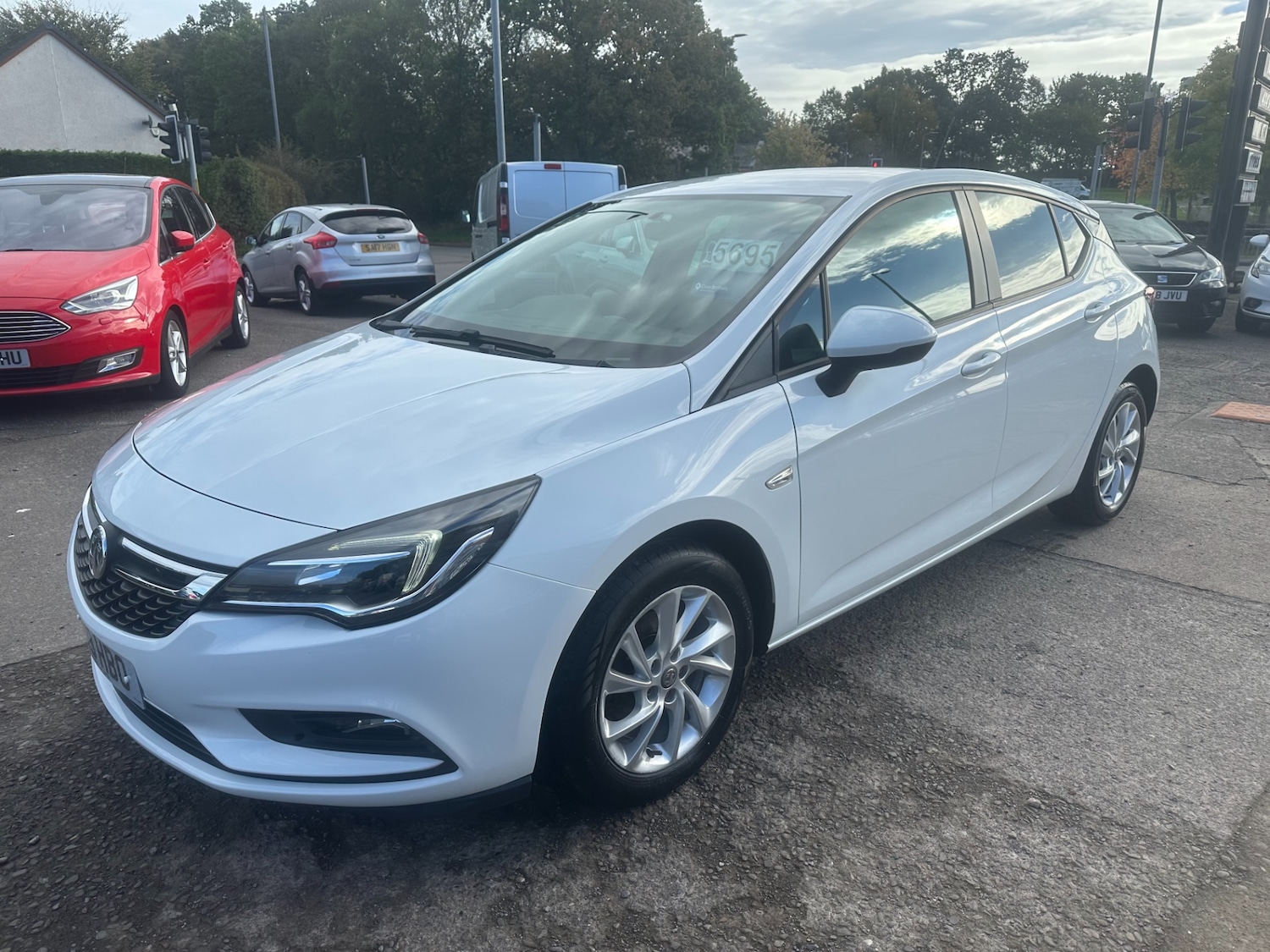 Used Vauxhall Astra 2019 for sale - 76205857: Photo 3
