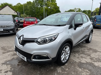 Used Renault Captur 2017 for sale - 78656150: Photo