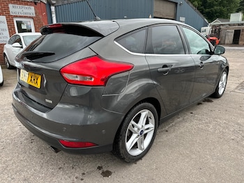 Used Ford Focus 2017 for sale - 78804276: Photo