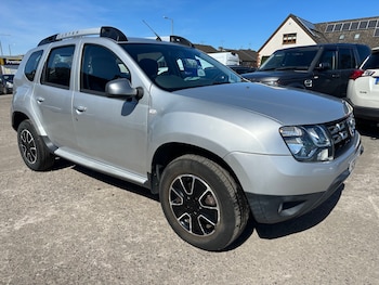 Used Dacia Duster 2017 for sale - 78354650: Photo