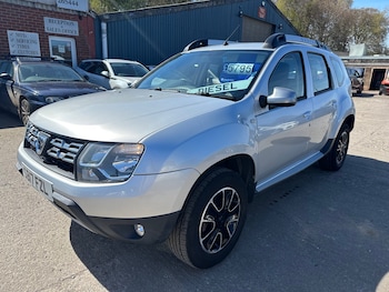 Used Dacia Duster 2017 for sale - 78354650: Photo