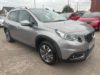 Used Peugeot 2008 2018 for sale - 76092322: Photo