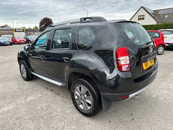 Used Dacia Duster 2017 for sale - 78499718: Photo