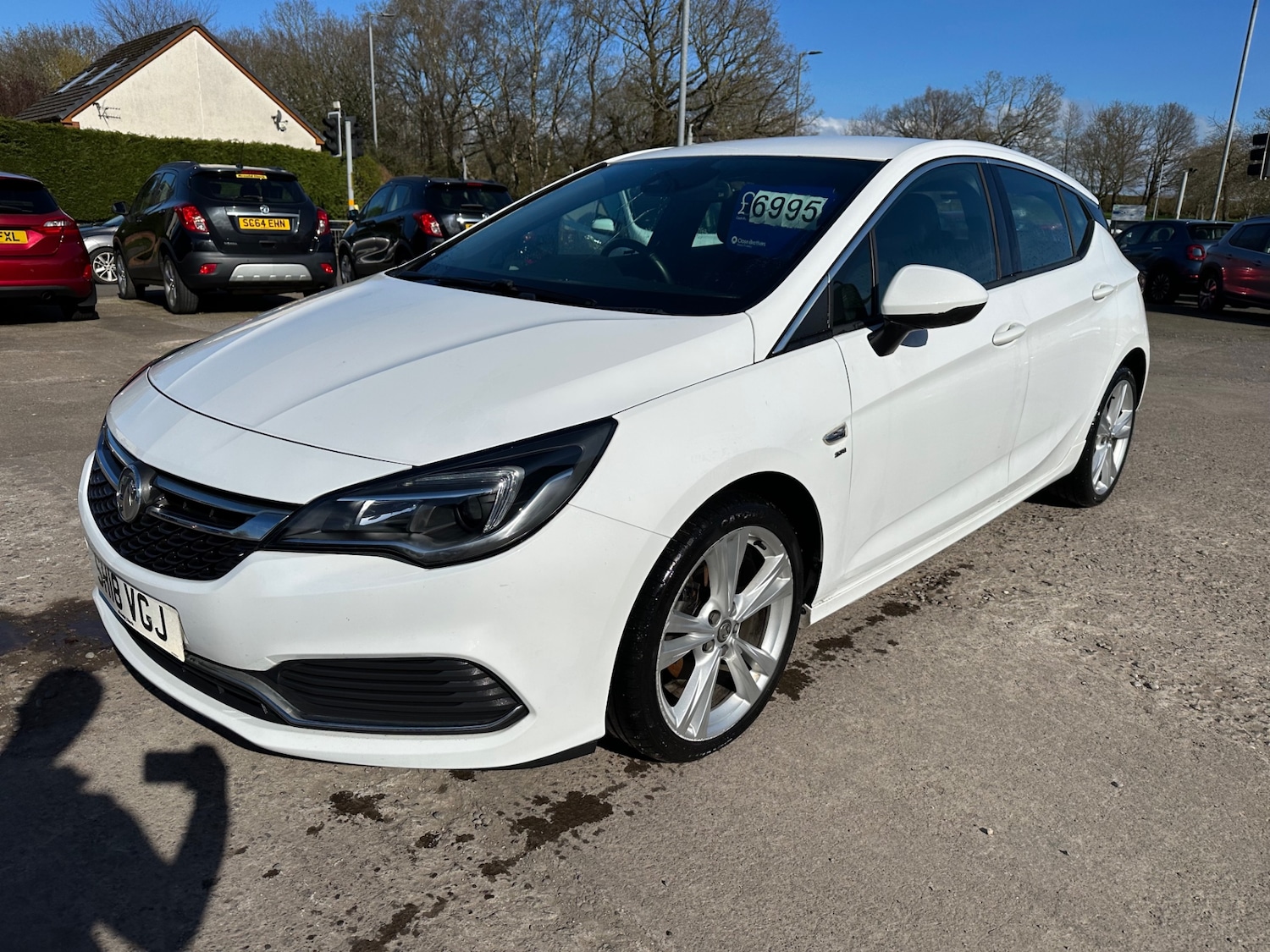 Used Vauxhall Astra 2018 for sale - 78199165: Photo 2