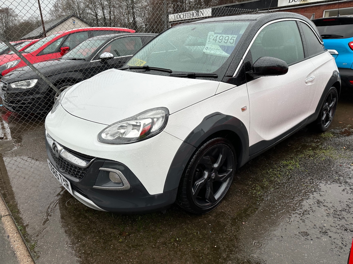 Used Vauxhall ADAM 2015 for sale - 77336827: Photo 2