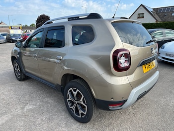 Used Dacia Duster 2019 for sale - 78697940: Photo