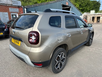 Used Dacia Duster 2019 for sale - 78697940: Photo