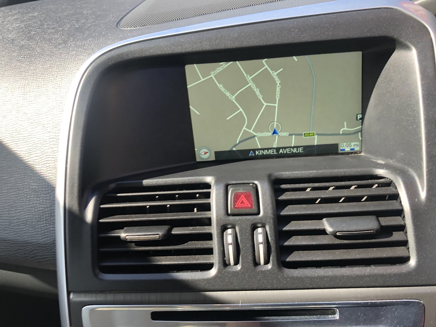 Used Volvo XC60 2015 for sale - 78112069: Photo 7