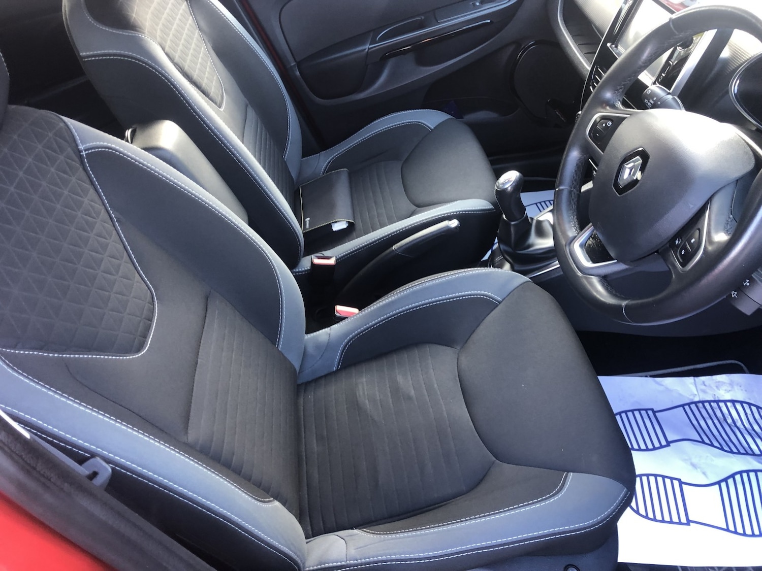 Used Renault Clio 2016 for sale - 77694420: Photo 5