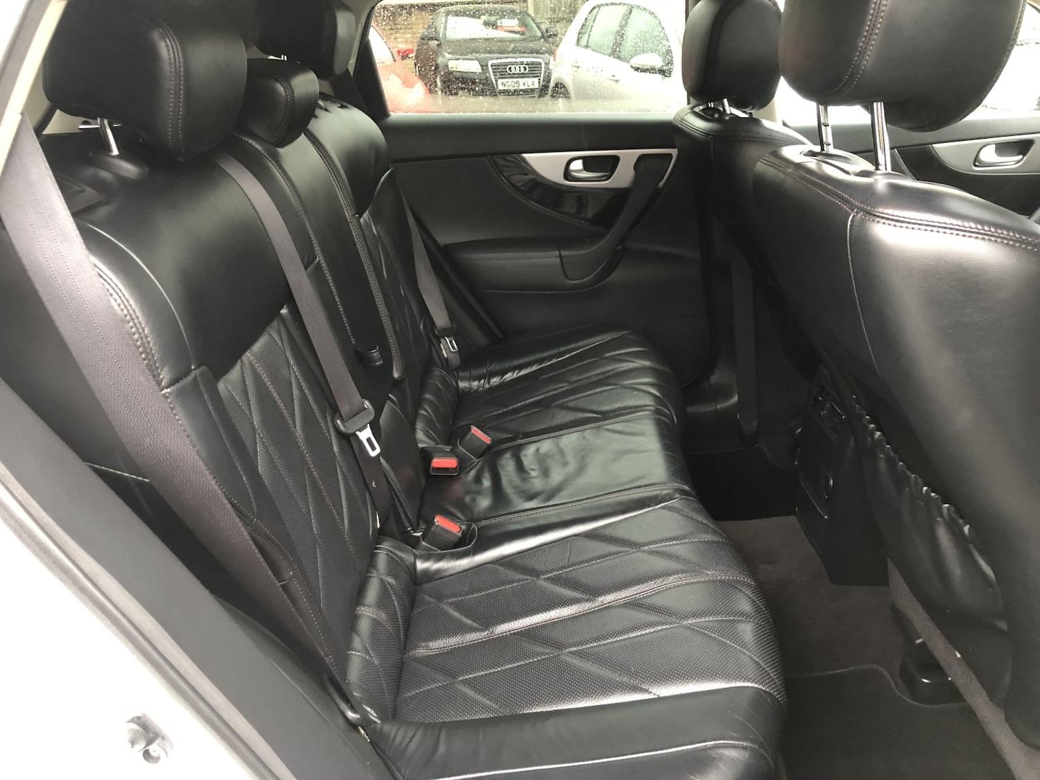 Used Infiniti FX 2012 for sale - 77668689: Photo 6