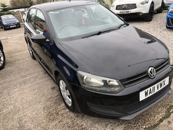 Used Volkswagen Polo 2011 for sale - 77681771: Photo