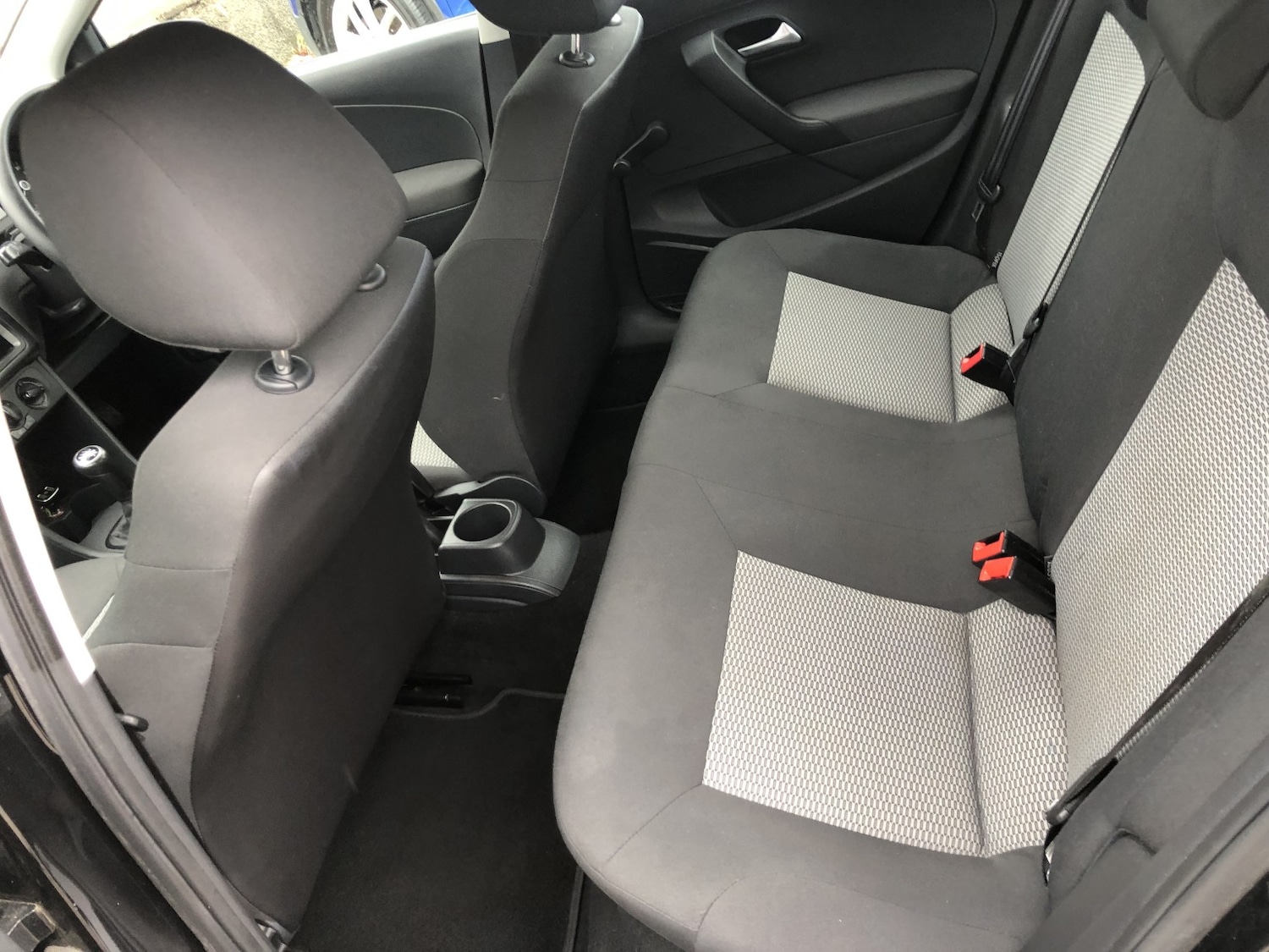 Used Volkswagen Polo 2011 for sale - 77681771: Photo 7