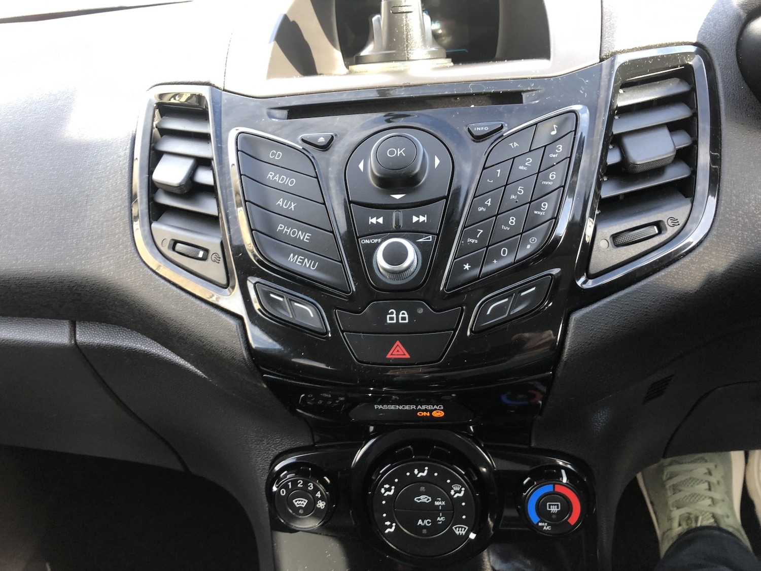 Used Ford Fiesta 2014 for sale - 78135023: Photo 9