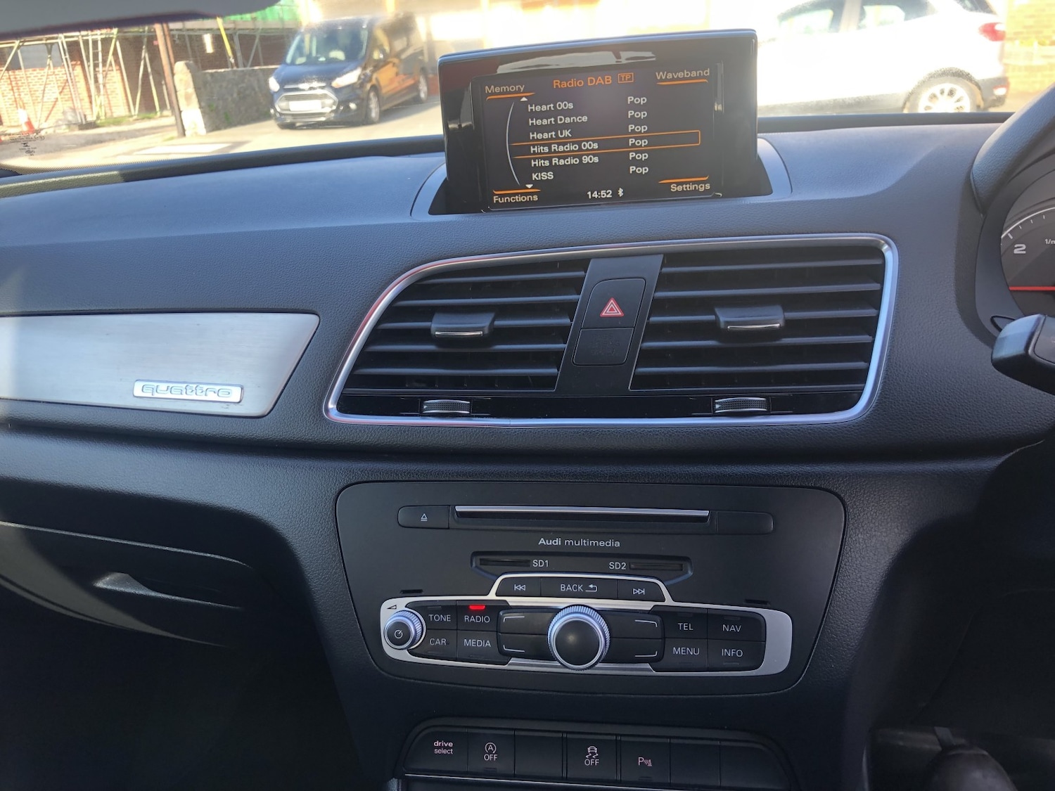 Used Audi Q3 2016 for sale - 77742891: Photo 11