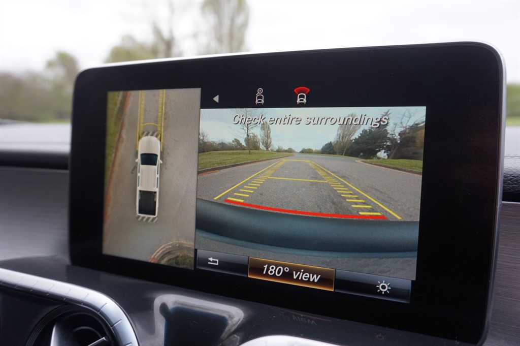 Used Mercedes-Benz X Class 2018 for sale - 78061573: Photo 9