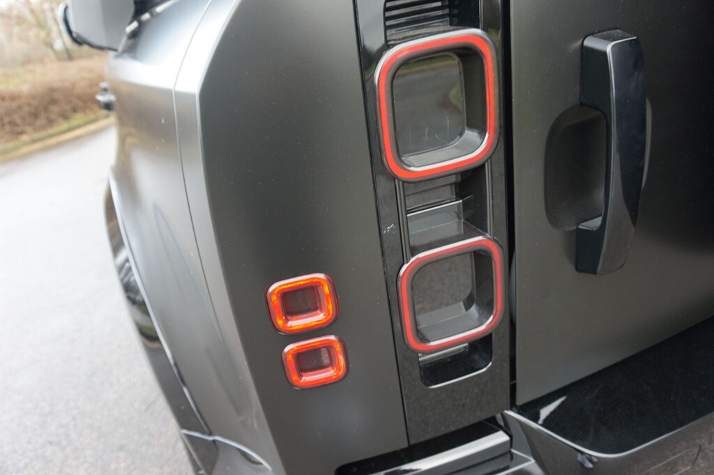 Used Land Rover Defender 2021 for sale - 78089126: Photo 16