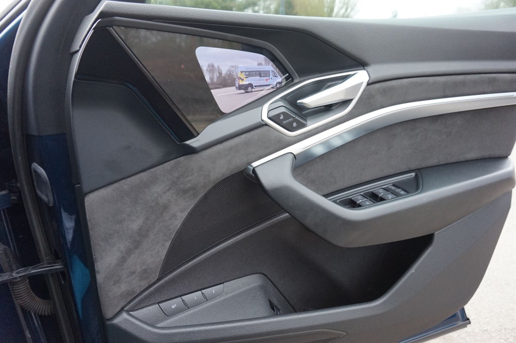 Used Audi e-tron 2020 for sale - 77699027: Photo 24