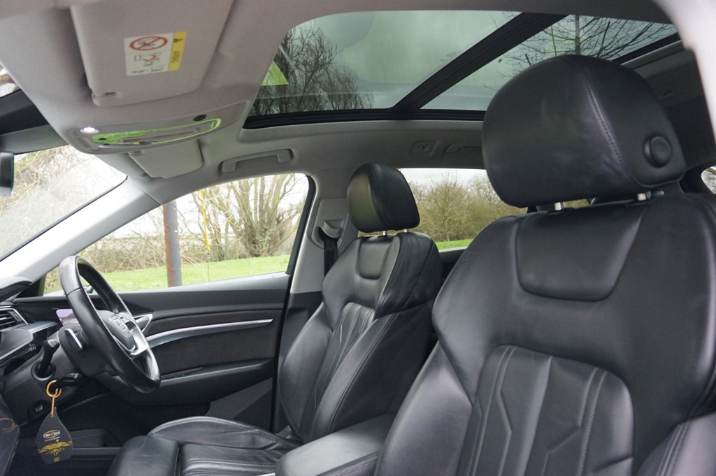 Used Audi e-tron 2020 for sale - 77699027: Photo 5