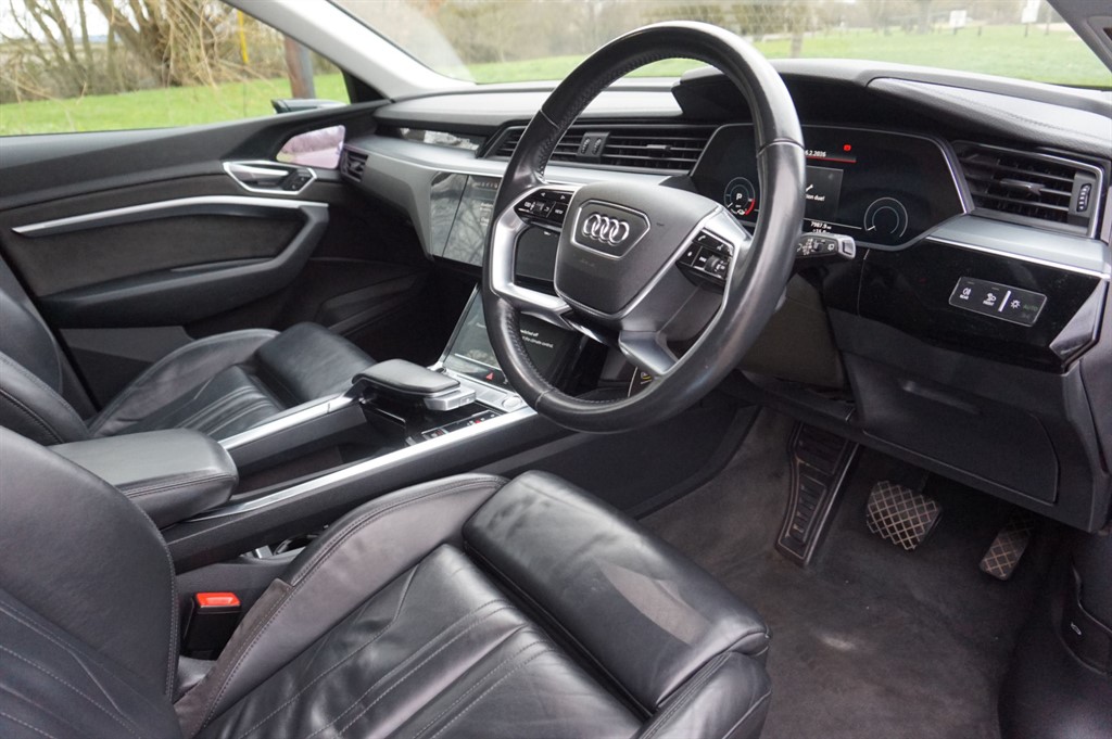 Used Audi e-tron 2020 for sale - 77699027: Photo 6