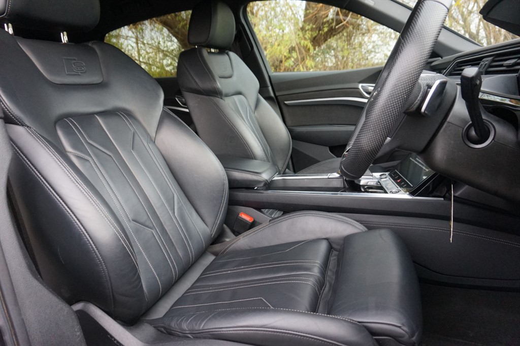 Used Audi e-tron 2022 for sale - 76954699: Photo 16