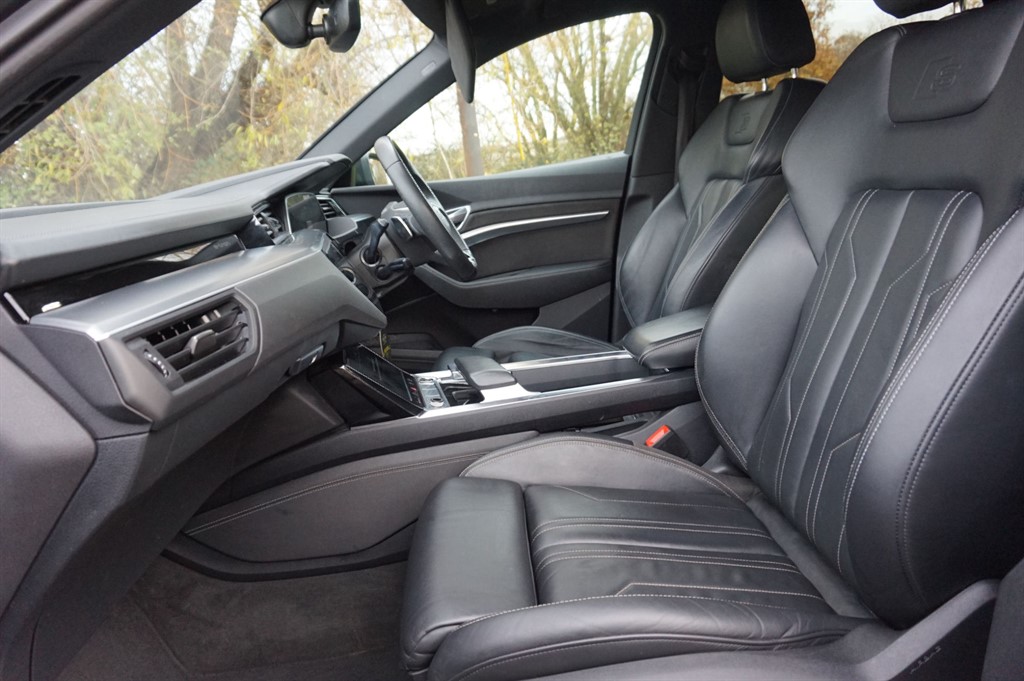 Used Audi e-tron 2022 for sale - 76954699: Photo 17