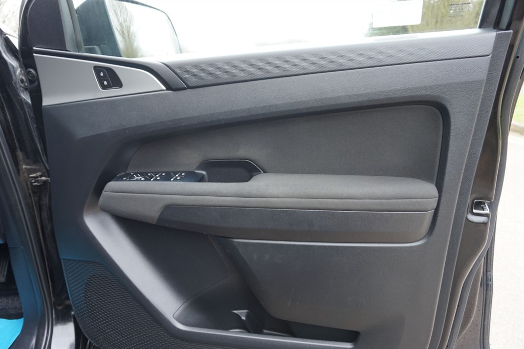 Used Volkswagen Amarok 2024 for sale - 77634839: Photo 18