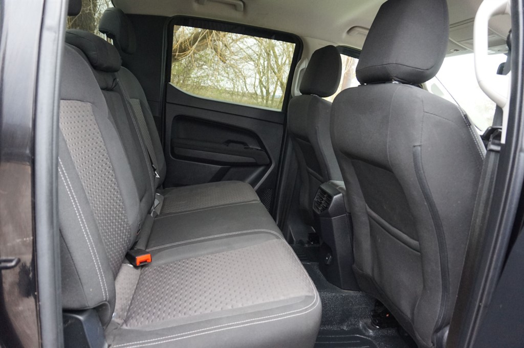 Used Volkswagen Amarok 2024 for sale - 77634839: Photo 19