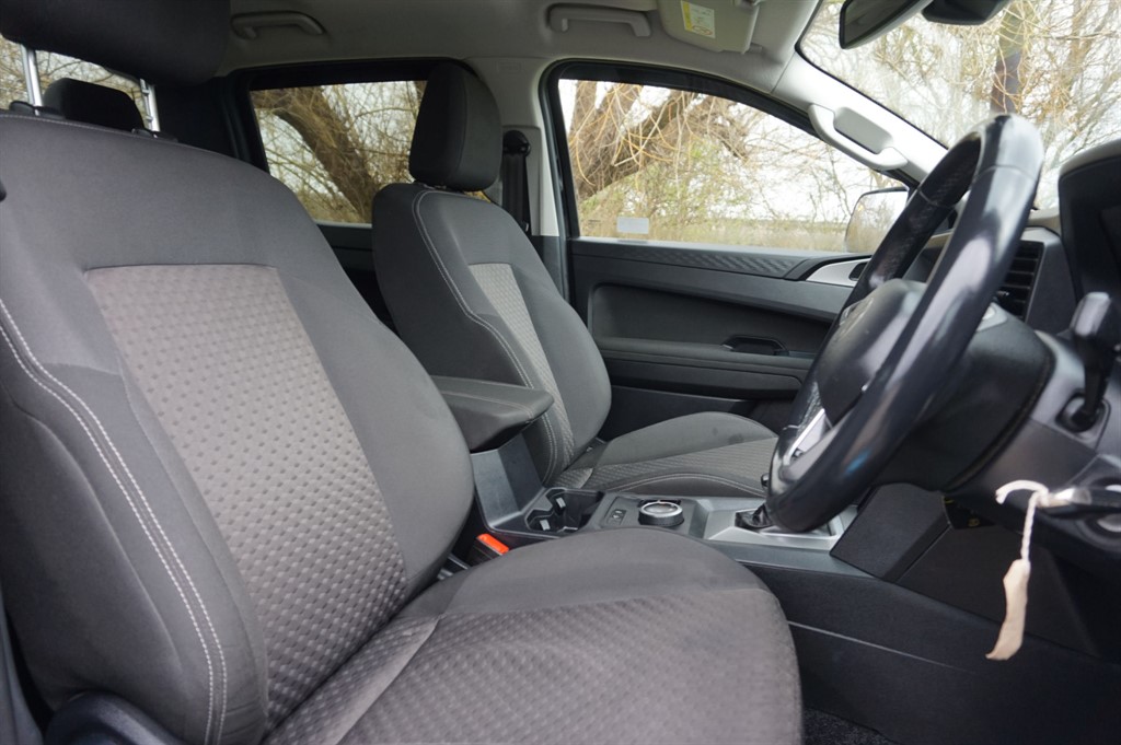 Used Volkswagen Amarok 2024 for sale - 77634839: Photo 20