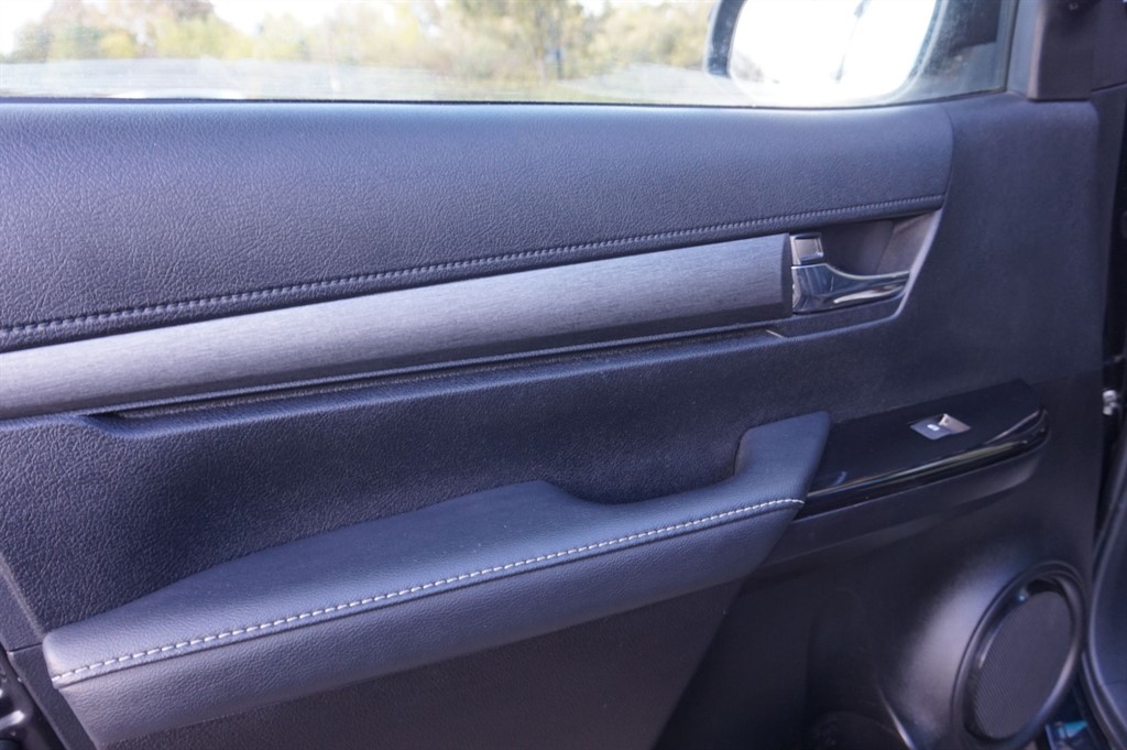 Used Toyota Hilux 2023 for sale - 76400918: Photo 26