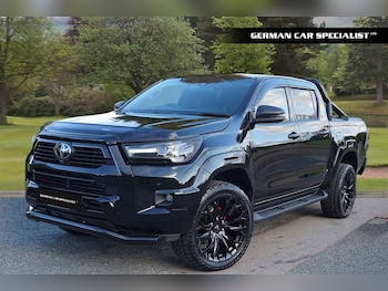 Used Toyota Hilux 2023 for sale - 76400918: Photo