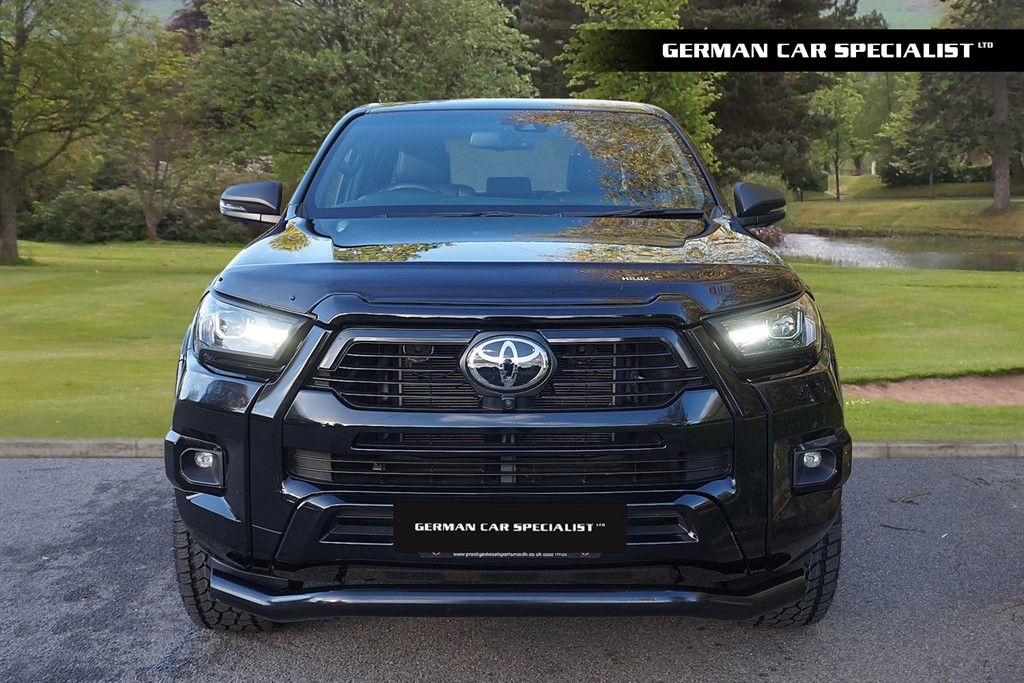 Used Toyota Hilux 2023 for sale - 76400918: Photo 8