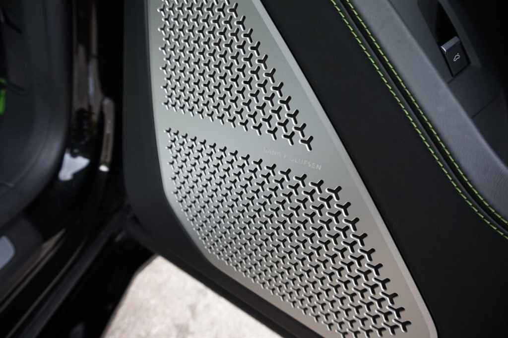 Used Lamborghini Urus 2018 for sale - 76704670: Photo 16