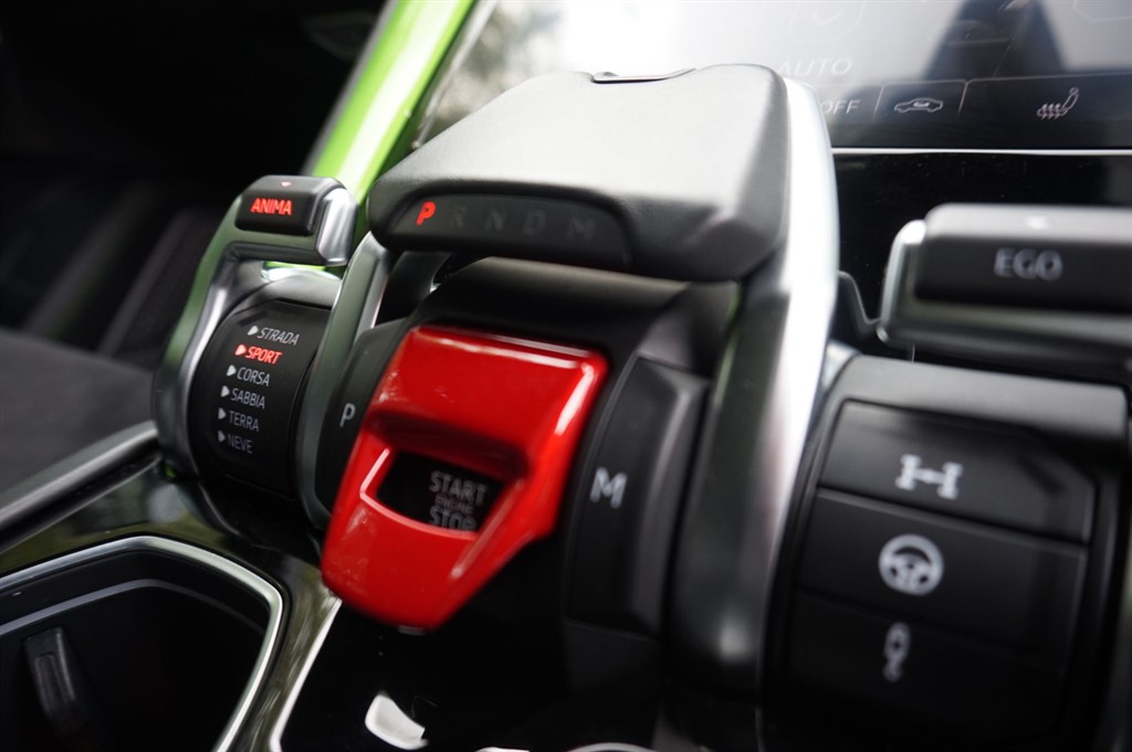 Used Lamborghini Urus 2018 for sale - 76704670: Photo 17