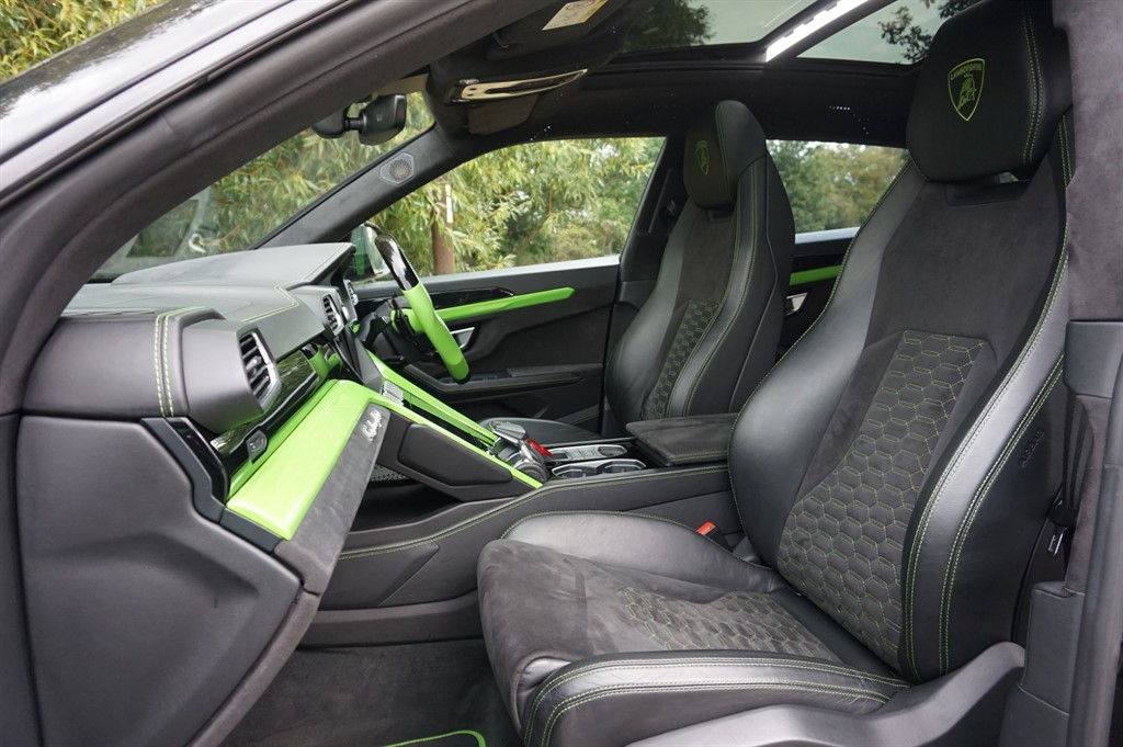 Used Lamborghini Urus 2018 for sale - 76704670: Photo 49