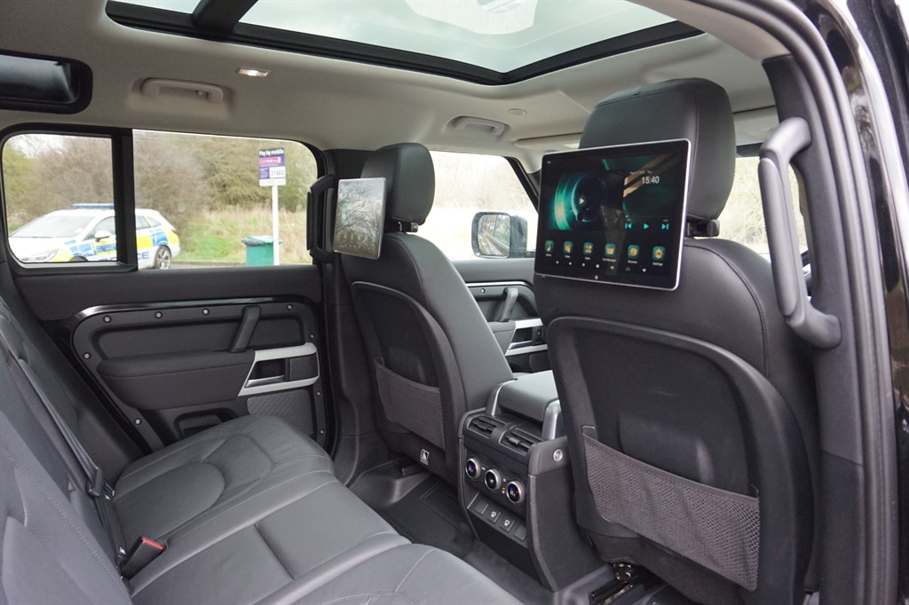 Used Land Rover Defender 2022 for sale - 76540178: Photo 24