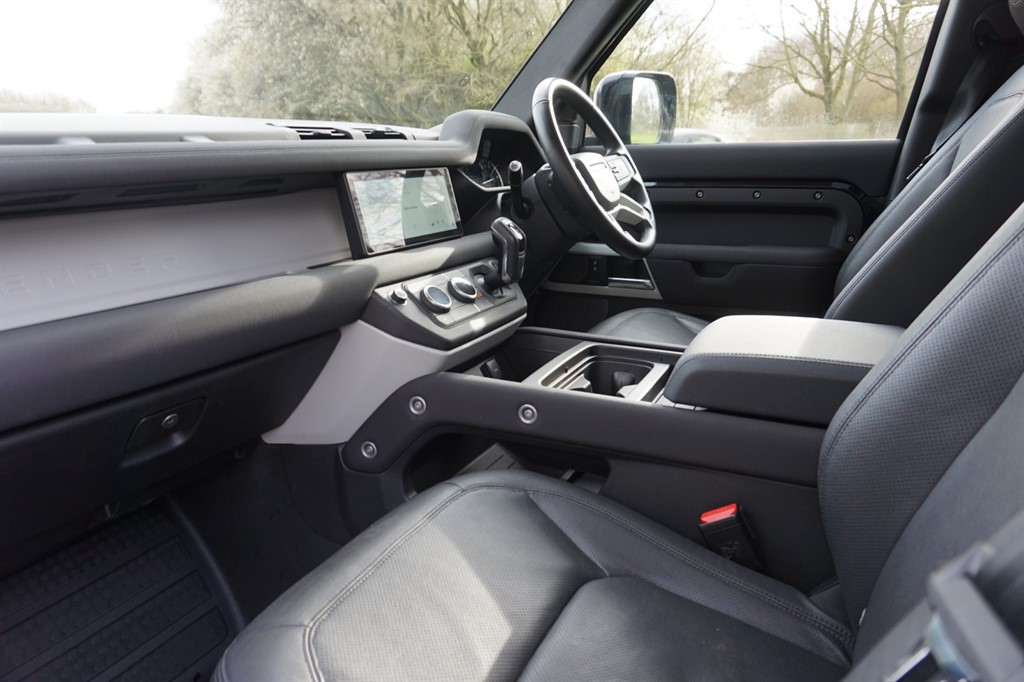 Used Land Rover Defender 2022 for sale - 76540178: Photo 35