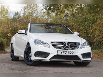 Used Mercedes-Benz E Class 2013 for sale - 76447355: Photo