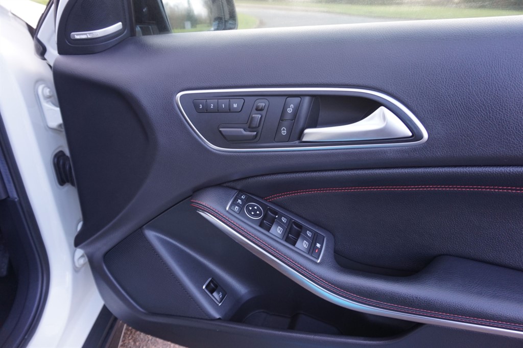 Used Mercedes-Benz GLA 2014 for sale - 77414215: Photo 17