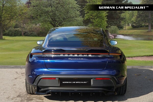 Used Porsche Taycan 2021 for sale - 76168907: Photo 11