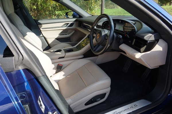 Used Porsche Taycan 2021 for sale - 76168907: Photo 14