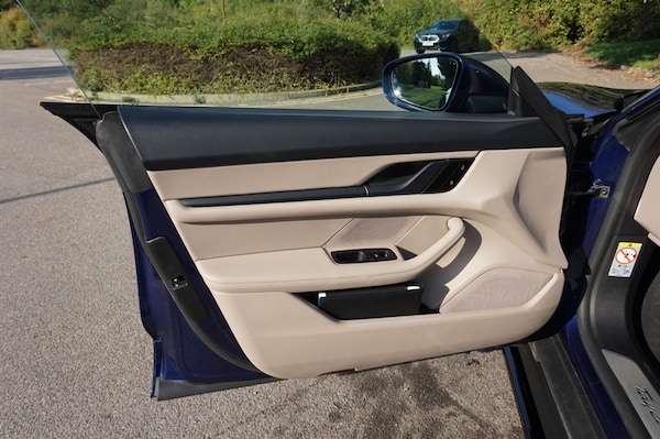 Used Porsche Taycan 2021 for sale - 76168907: Photo 16