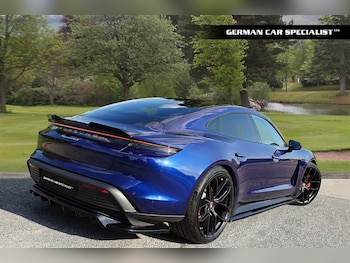 Used Porsche Taycan 2021 for sale - 76168907: Photo 2