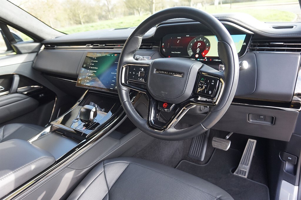 Used Land Rover Range Rover Sport 2024 for sale - 77899100: Photo 9