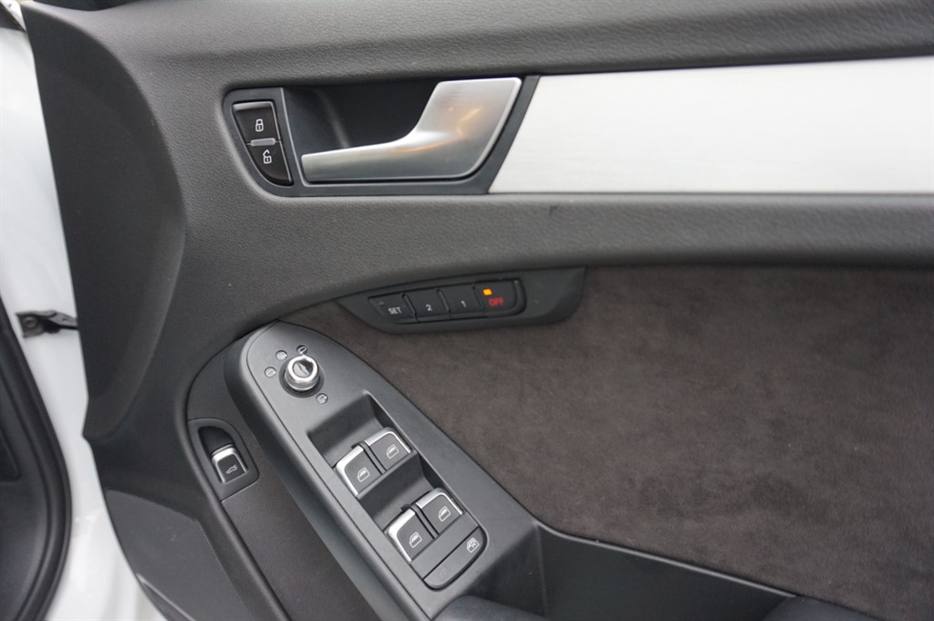 Used Audi A4 2014 for sale - 76773670: Photo 16